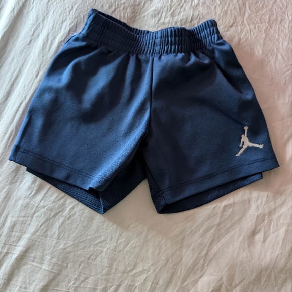 Jordan Blue and Patterned Shorts Set - Picture 7 of 10
